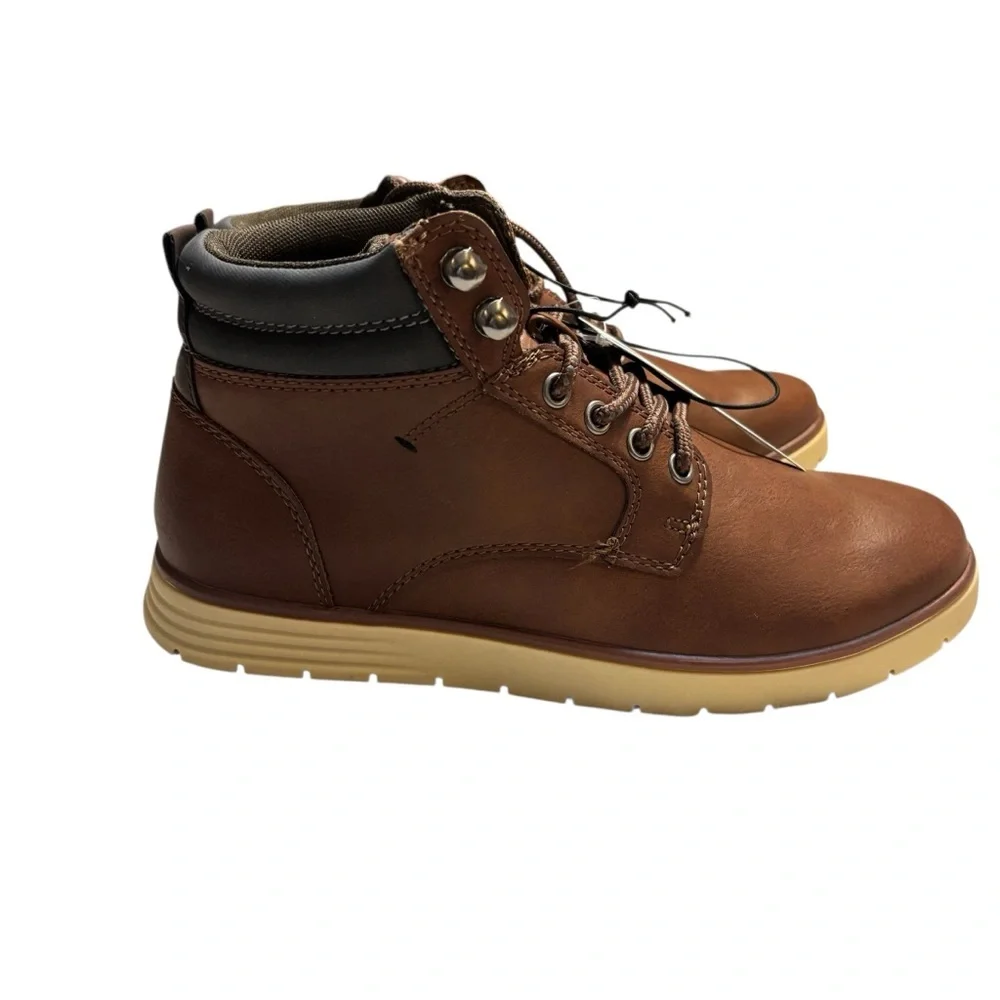 NWT Sneaker Boots Size 7 Goodfellow & Co Maxwell Brown Lace-Up Chukka High-Top